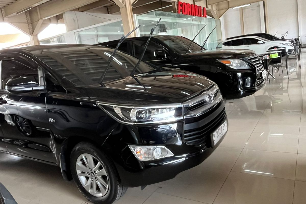 Pasar mobil bekas diklaim lesu pada 2025