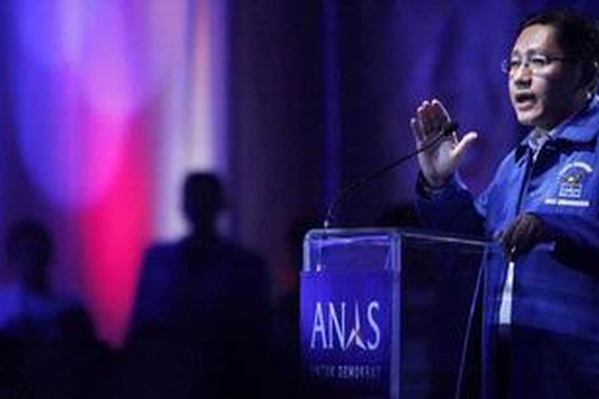 Ketua Umum Partai Demokrat Anas Urbaningrum