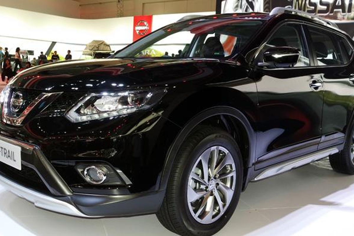 Varian baru X-Trail jadi andalan Nissan di GIIAS 2016.