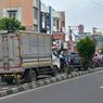 Semrawutnya Jalan Kartini di Pagi Hari, Angkot Ngetem Dekat Stasiun Depok Bikin Macet