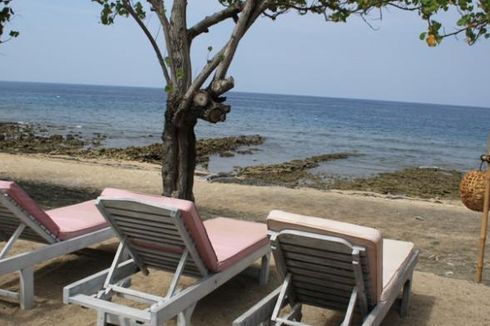 Bebas Pedagang Asongan, Turis Suka Meditasi di Pantai Pemuteran