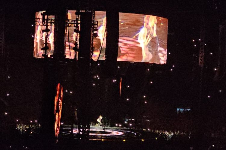 Penyanyi Ed Sheeran menggelar konser di JIS, Jakarta Utara, Sabtu (2/3/2024).