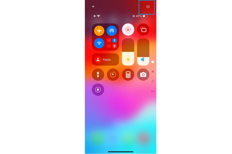 Tampilan tombol power pada Control Center di iPhone iOS 18.