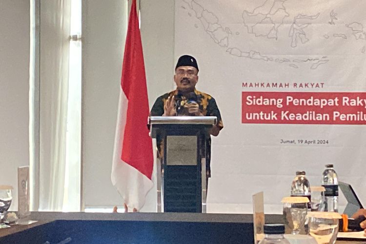 Pemikir kebhinekaan, Sukidi di forum Sidang Pendapat Rakyat untuk Keadilan Pemilu di kawasan Menteng, Jakarta, Jumat (19/4/2024).