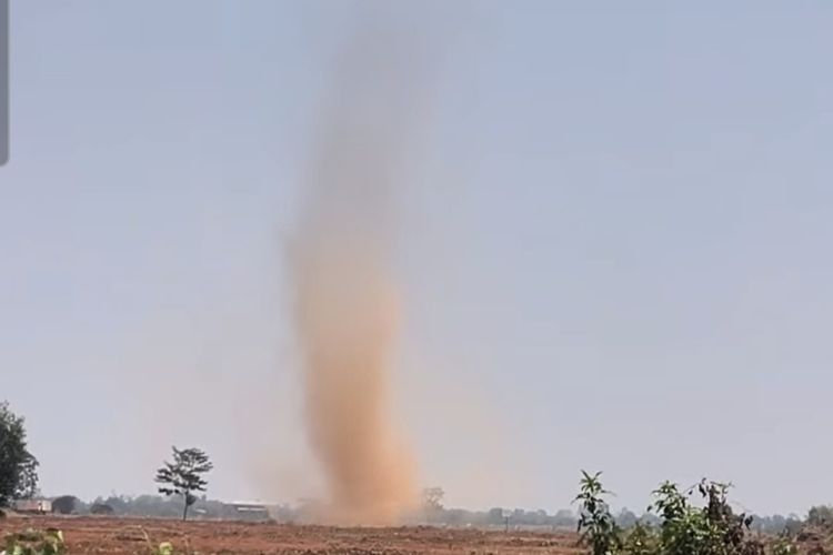 Bukan Puting Beliung, Penjelasan BMKG soal Angin Berputar di Tangerang: Dust Devil