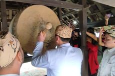 Tradisi Dugdag Keraton Kasepuhan Cirebon, Pukul Bedug Samogiri sebagai Tanda Dimulainya Ramadhan