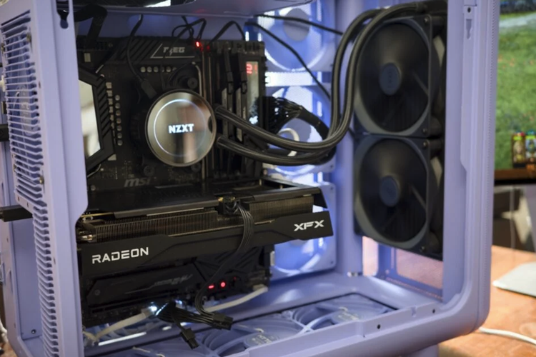 Akal-akalan Produsen PC di Tengah Krisis Harga Komponen, Ini Triknya