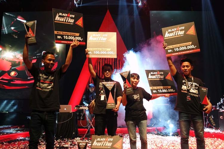 Toyota Yaris Kupu-kupu Malam dinobatkan sebagai Rajanya Black Auto Battle 2017.