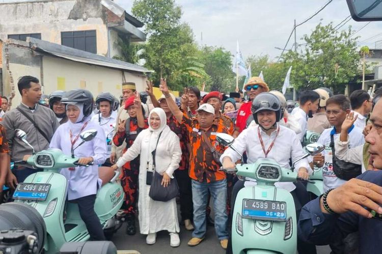 Khofifah - Emil mendaftar ke KPU Jatim, Rabu (28/8/2024).