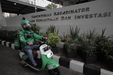 Cara Mengendarai Motor Listrik Berbeda dengan Motor Biasa