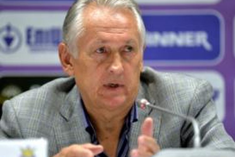 Pelatih tim nasional Ukraina, Mykhaylo Fomenko.