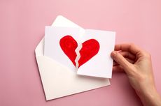 Pengiriman Gratis, KAI Logistik Himpun dan Kirim 3 Ton Bantuan ke Sumatra