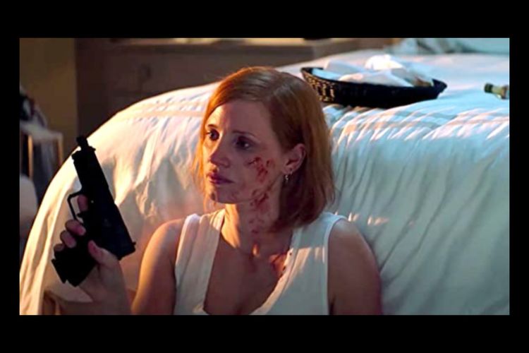 Jessica Chastain berperan sebagai Ava dalam film Ava (2020)
