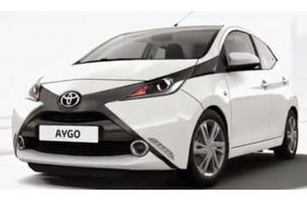 Tampang baru Toyota Aygo, beralis dan berkumis.