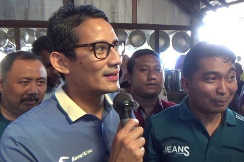 Kunjungi Perajin Alat Dapur di Banyuwangi, Sandiaga Uno Janjikan Program OK OCE