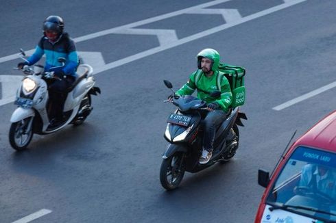 Manajemen Grab Sisihkan Gaji untuk Bantu Pengemudi