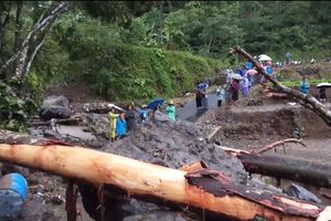 Sungai Tempuran Meluap Imbas Hujan Lebat, Banjir Bandang dan Longsor Landa Wilayah Jepara