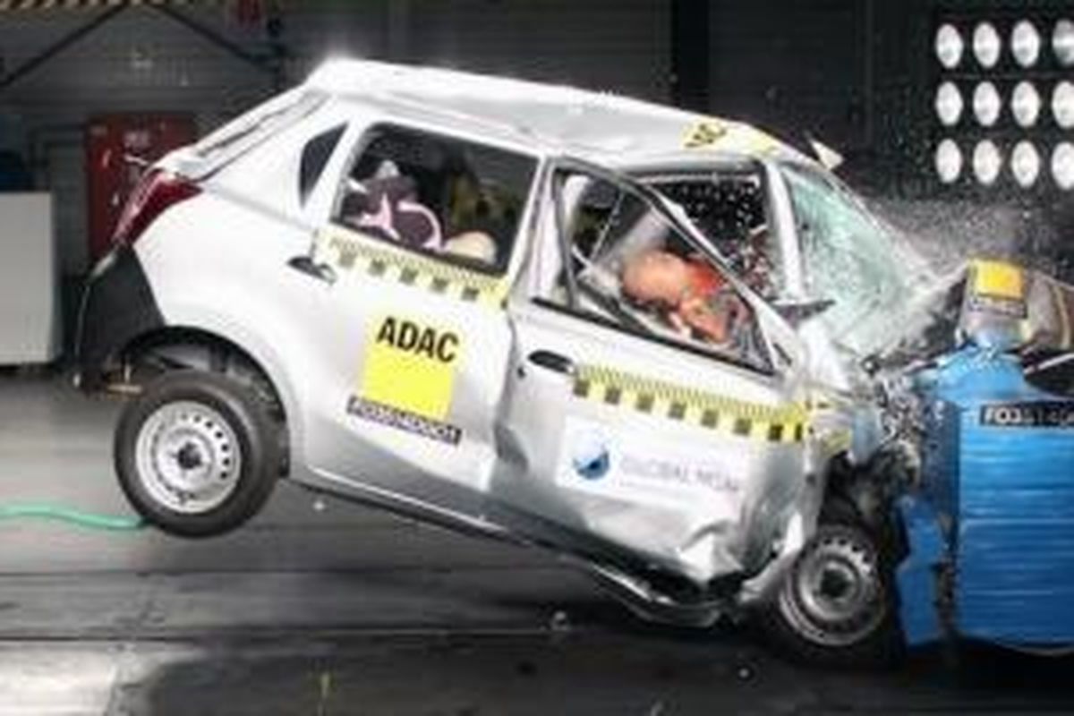 Datsun Go mendapatkan 0 bintang pada uji tabrak depan Global NCAP.