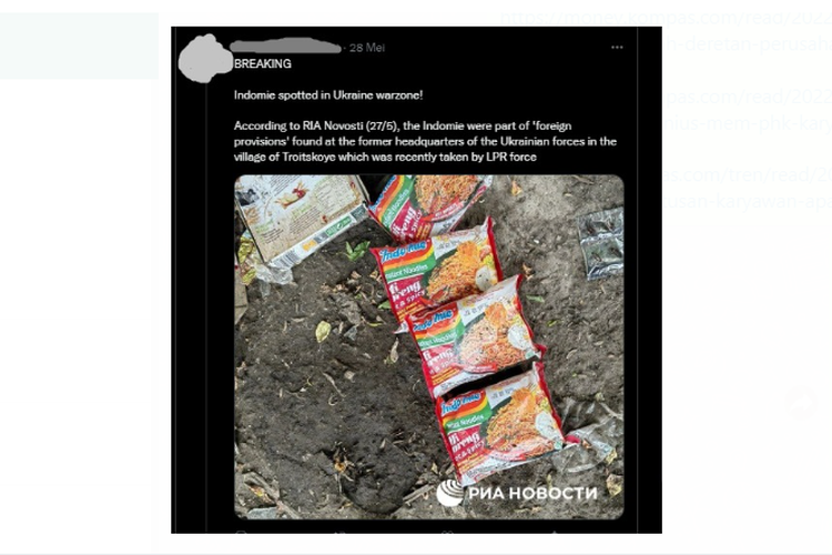 Tangkapan layar foto sejumlah bungkus Indomie goreng pedas yang ditemukan di desa Troitskoye, bekas markas pasukan Ukraina.