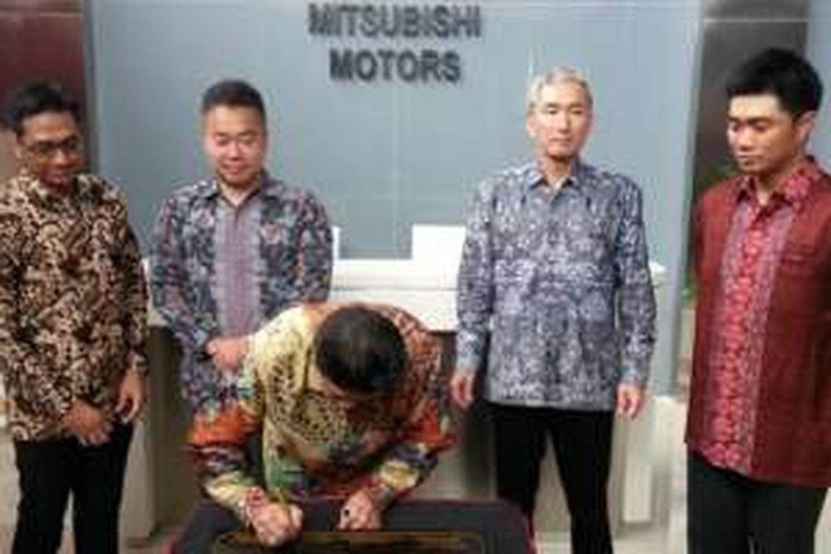 Peresmian diler Mitsubishi, PT Berlian Maju Motor-Perintis di Palembang 