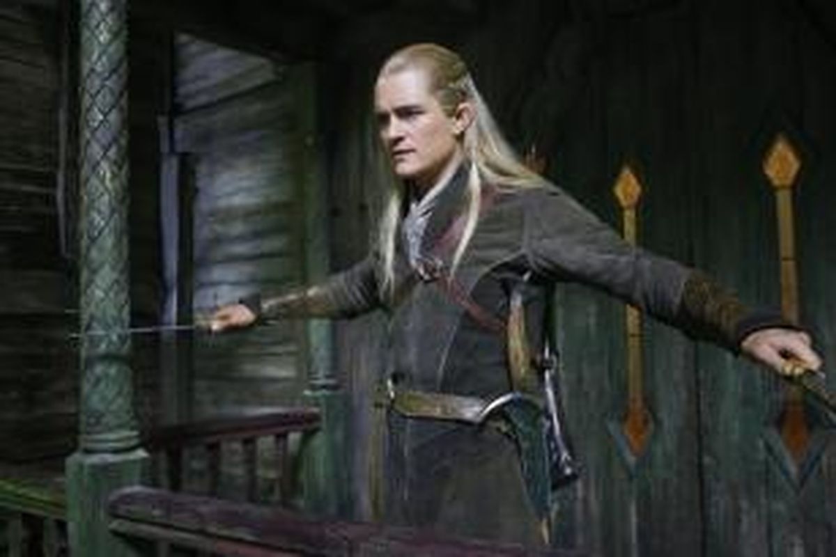 Orlando Bloom beraksi sebagai Legolas dalam film  The Hobbit: The Desolation of Smaug (2013) 