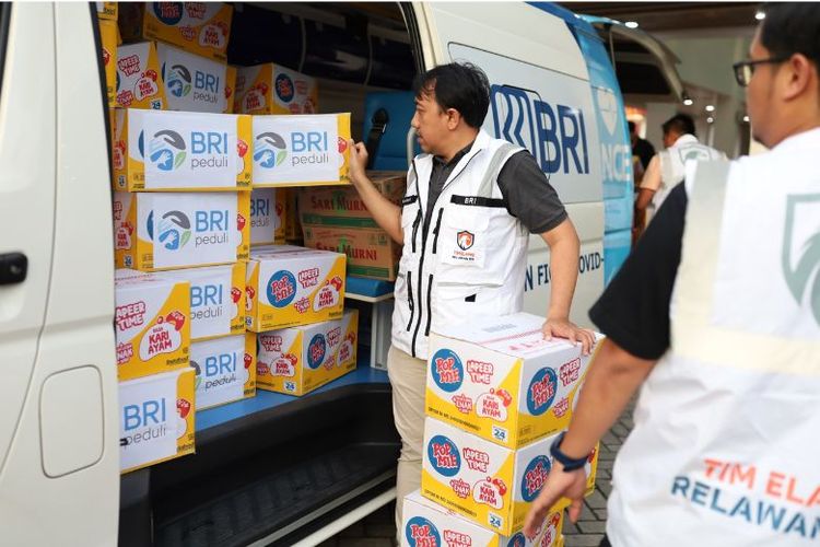 BRI terus salurkan bantuan bencana di Sumatera.