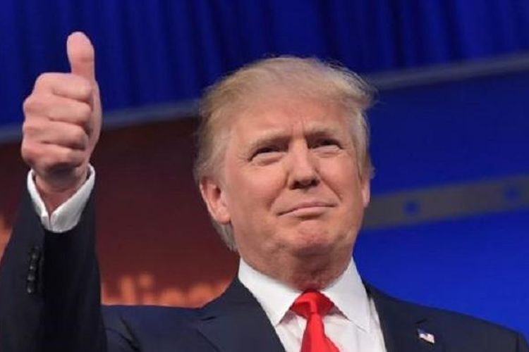 Bakal Capres AS dari Partai Republik, Donald Trump, saat tampil pada acara debat bakal Capres Partai Republik di Cleveland, Ohio (6/8/2015).