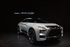 SUV Konsep Mitsubishi Penggerak Listrik Melantai di GIIAS 2018