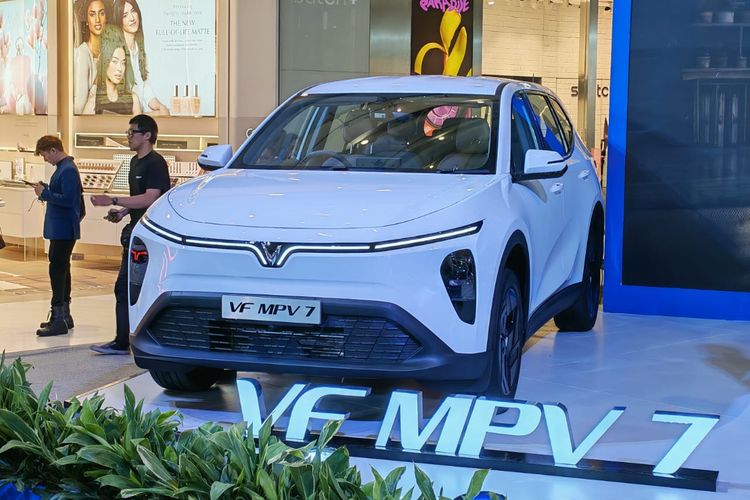 VinFast Resmi Rakit Lokal VF MPV 7 di Indonesia, Harga Tidak Berubah