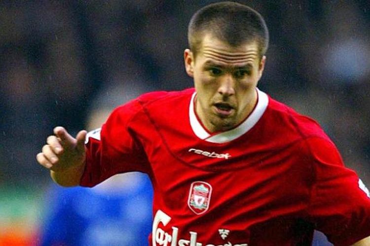 Michael Owen saat tampil memperkuat Liverpool pada laga Premier League kontra Everton di Stadion Anfield, 31 Agustus 2004.