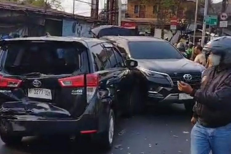 Kronologi Kecelakaan Beruntun di Kembangan yang Tewaskan Sekeluarga, Libatkan 3 Mobil dan 2 Motor