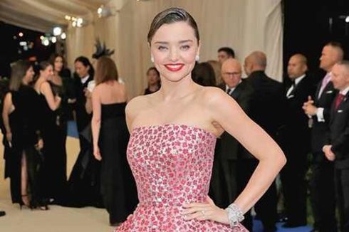 Intip, Rutinitas Perawatan Kulit Ala Miranda Kerr Selama Pandemi