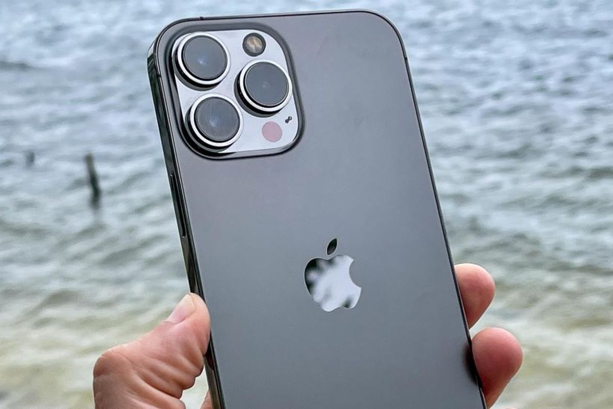 Ilustrasi kamera iPhone 13 Pro Max.