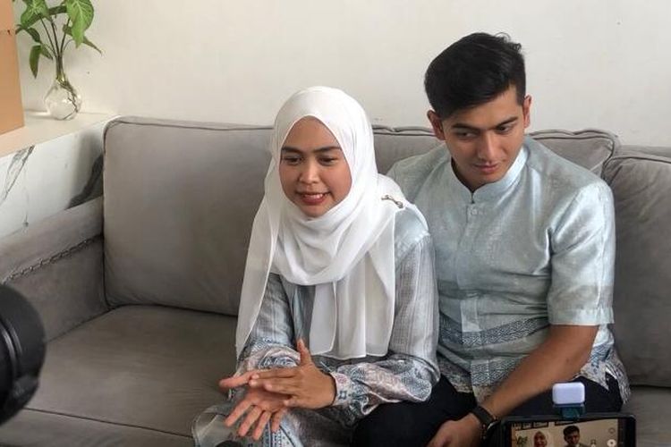 Ria Ricis dan Teuku Ryan saat ditemui di kawasan Bintaro, Tangerang Selatan pada Kamis (29/6/2023).