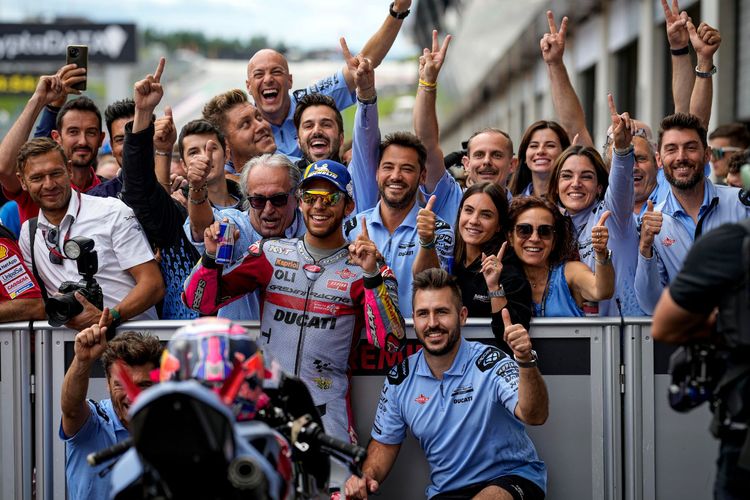 Enea Bastianini saat berlaga pada MotoGP Austria 2022