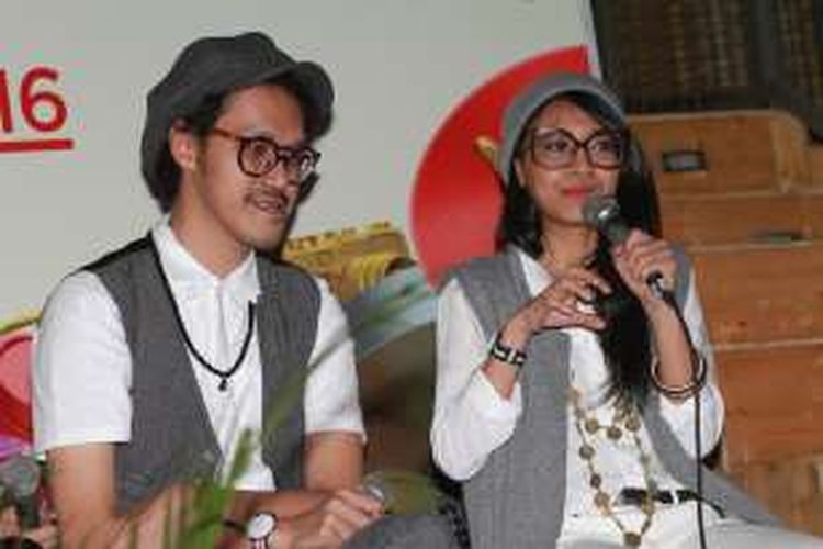 Endah N Rhesa memberi penjelasan mengenai rencana penampilan mereka dalam Soundrenaline 2016, pada jumpa pers festival musik tersebut, di kawasan Senopati, Jakarta Selatan, Rabu (15/6/2016).