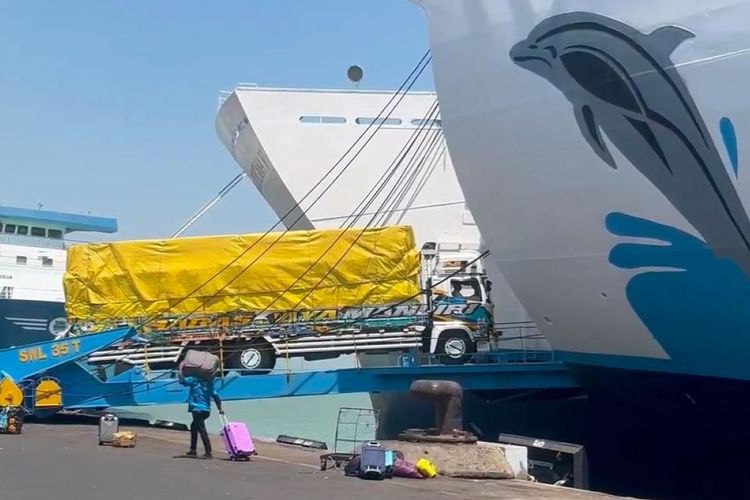 Begini Cara Kemenhub Tertibkan Truk ODOL di Pelabuhan Tanjung Perak