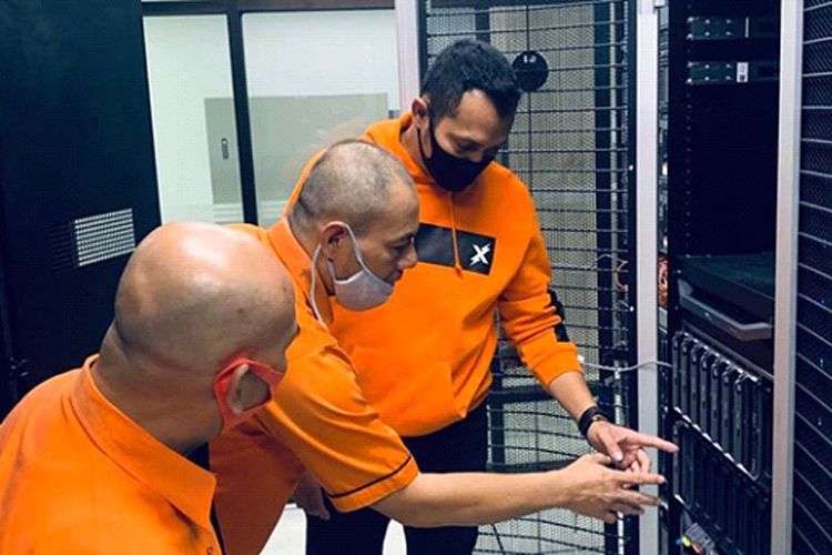 PT Pos Indonesia mengembangkan aplikasi video vonference untuk kebutuhan internal.