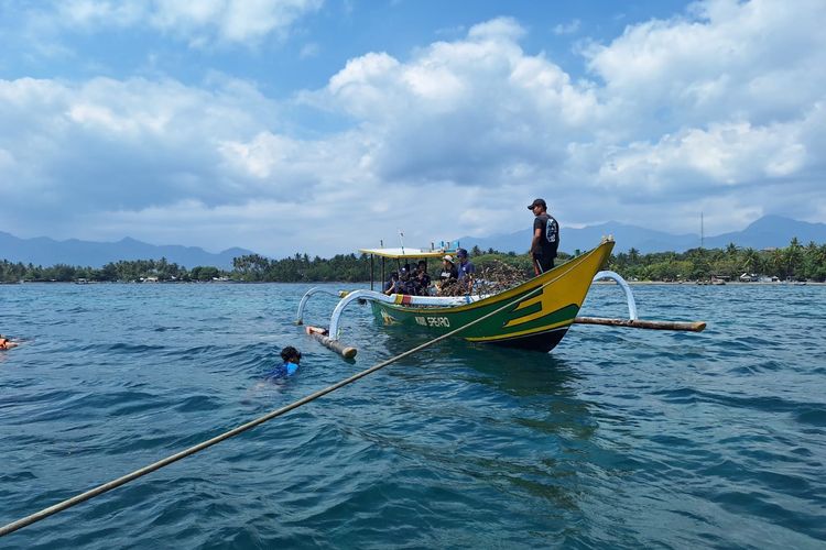 Dari Tungku Pembakaran Karang ke Aksi Restorasi, Jejak Kesadaran Warga Pesisir Lombok