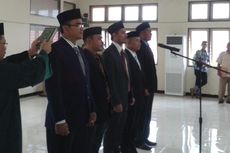 Komisioner KPU Kota Tual Dipecat, KPU Maluku Lantik Lima Pejabat Baru