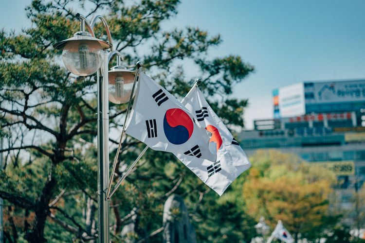 Bendera terkibar di Bucheon, Gyeonggi-do, Korea Selatan.