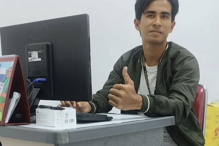 Anggota Koperasi Desa Merah Putih, Desa Daleman, Abdullah Sahuri