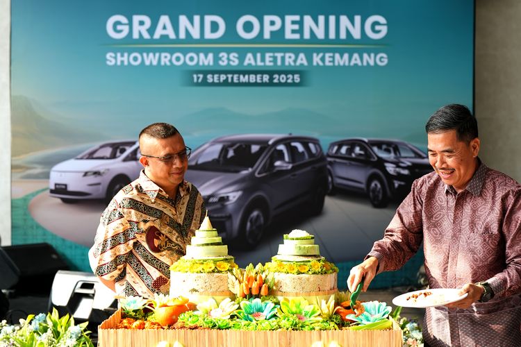 Diler baru Aletra Kemang resmi beroperasi