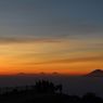 8 Tips Mendaki Gunung Ciremai via Jalur Linggarjati