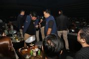 Polda Jatim Razia dan Tes Urine Pengunjung Tempat Hiburan Malam di Surabaya