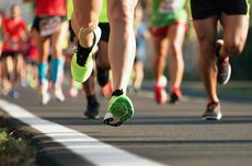 Viral Perempuan Dorong Satpam hingga Nyaris Tertabrak KRL di Stasiun Gang Sentiong