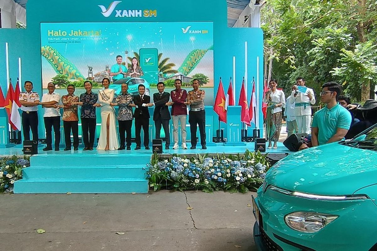 GSM menggelar Grand Launching Taksi Xanh SM di Plaza Tenggara GBK, Jakarta, Rabu (18/12/2024). 