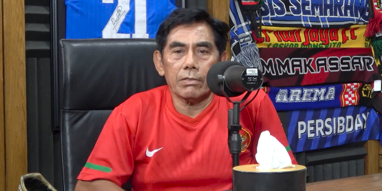 Legenda sepak bola Indonesia, Elly Idris, di Rumah Sakit Cinta Kasih, Ciputat, Tangerang Selatan, pada Kamis (12/2/2026) sekitar pukul 15.00 WIB.