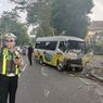Minibus Rombongan Mahasiswa di Renon Ditabrak Xenia, 7 Orang Terluka