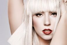 Lady Gaga Beberkan Kondisi Kesehatannya  